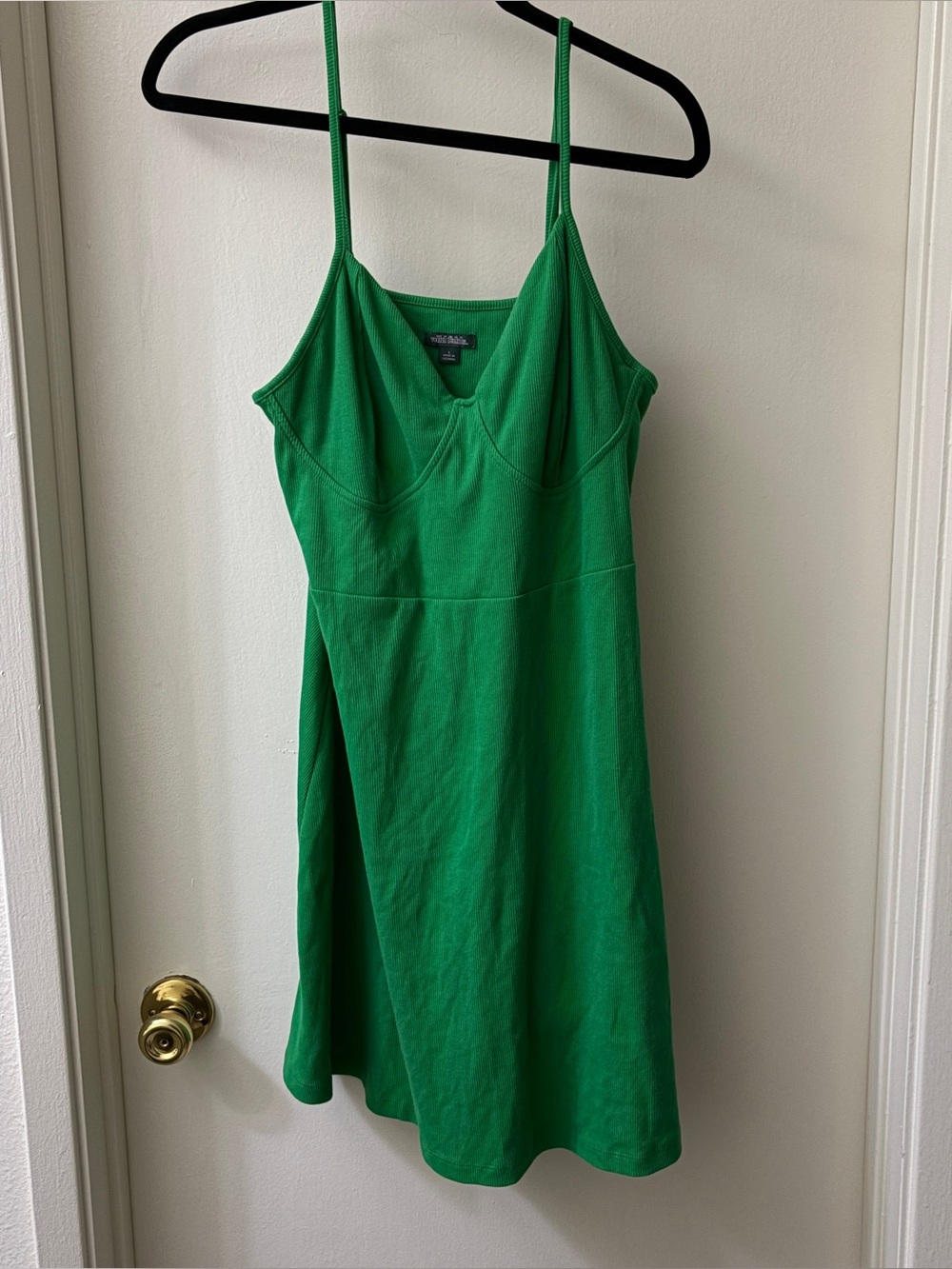 Green Spaghetti-Strap A-Line Dress
